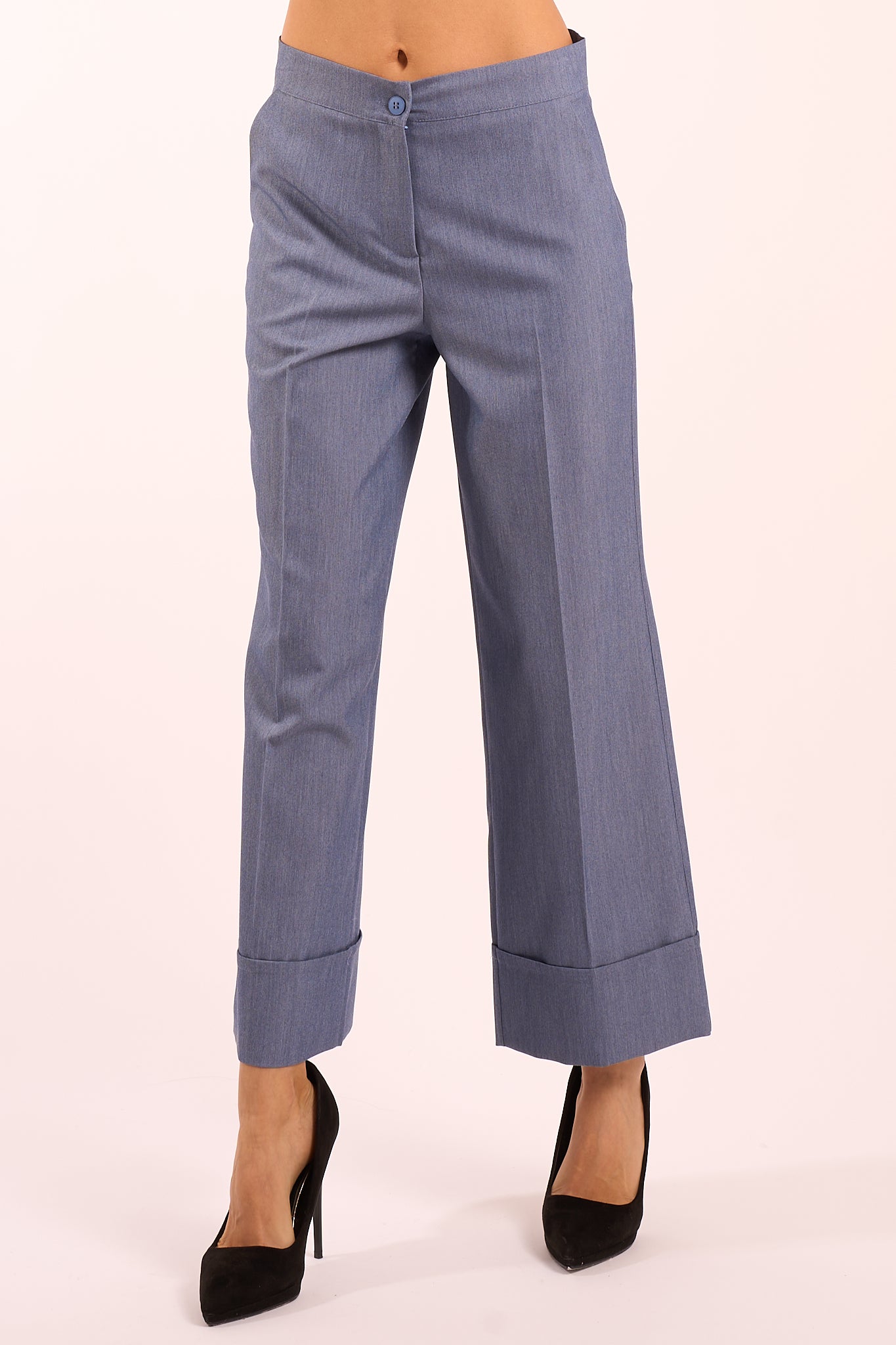 Pantalone con risvolto