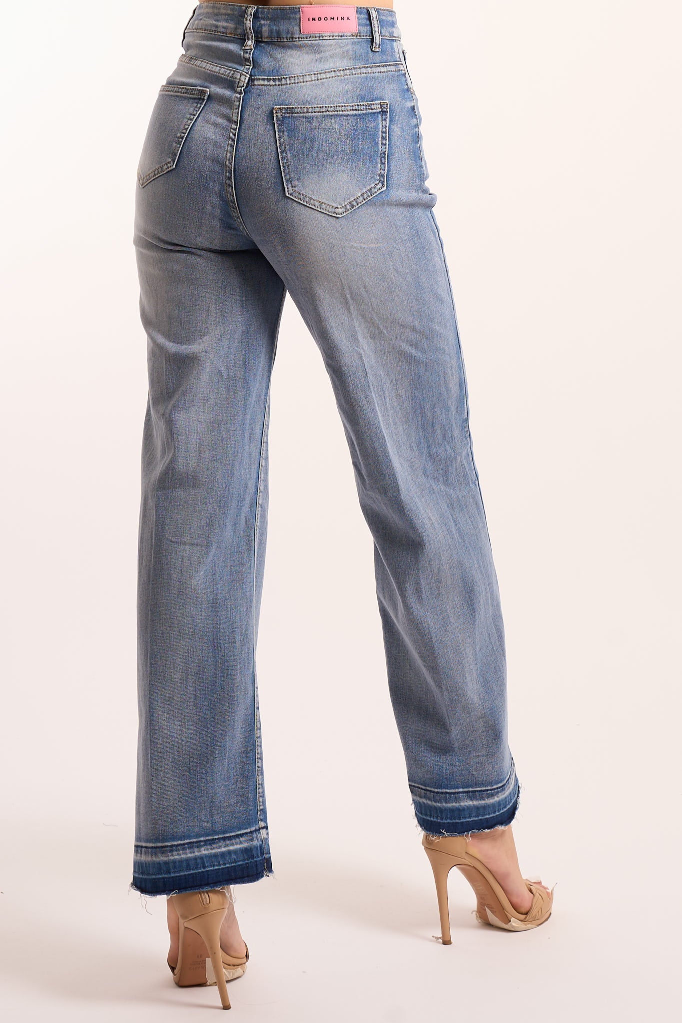Jeans sfrangiato