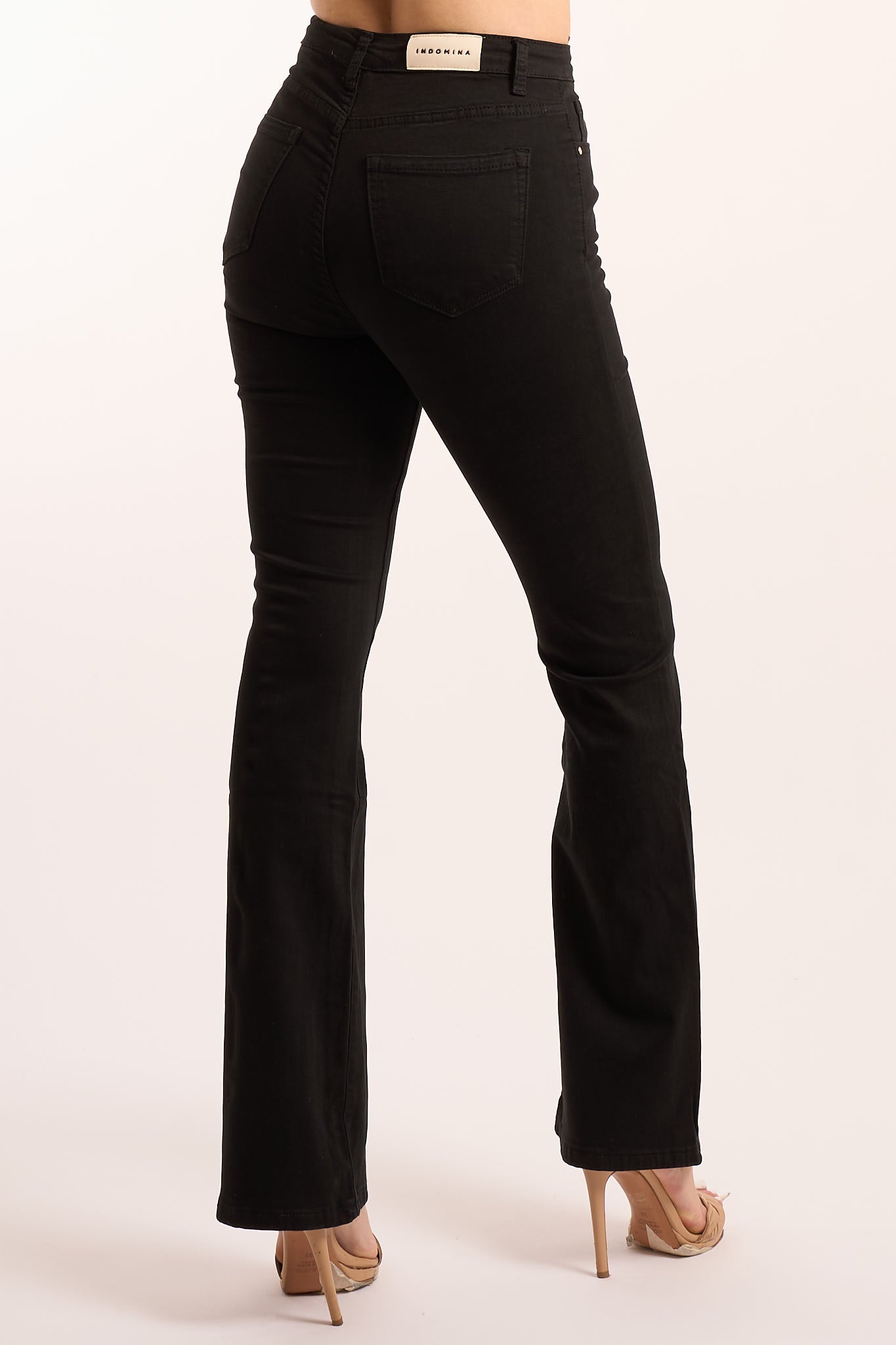 Pantalone zampa