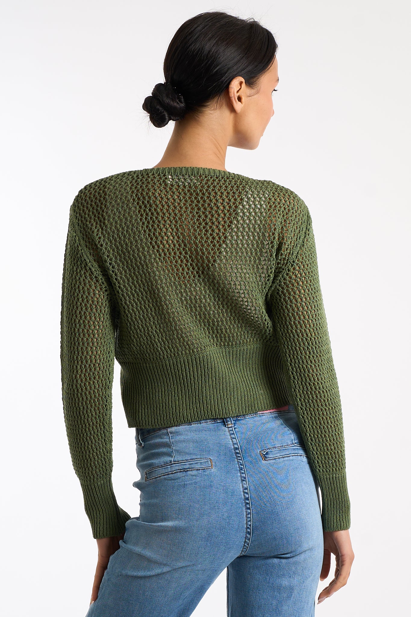 Cardigan traforato bottone