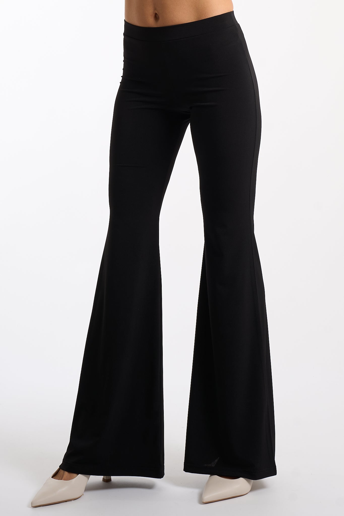 Pantalone zampa