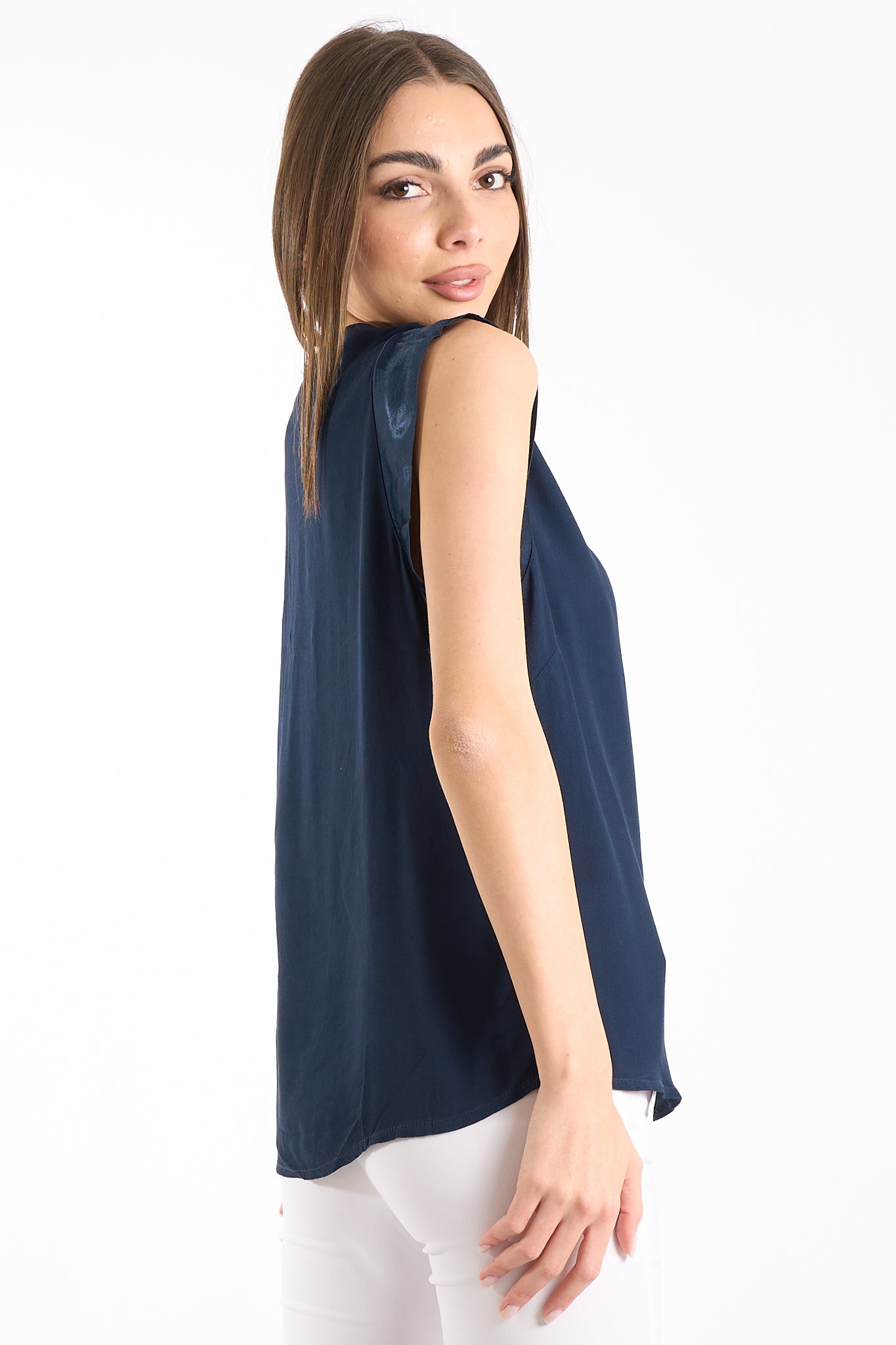 Top scollo V