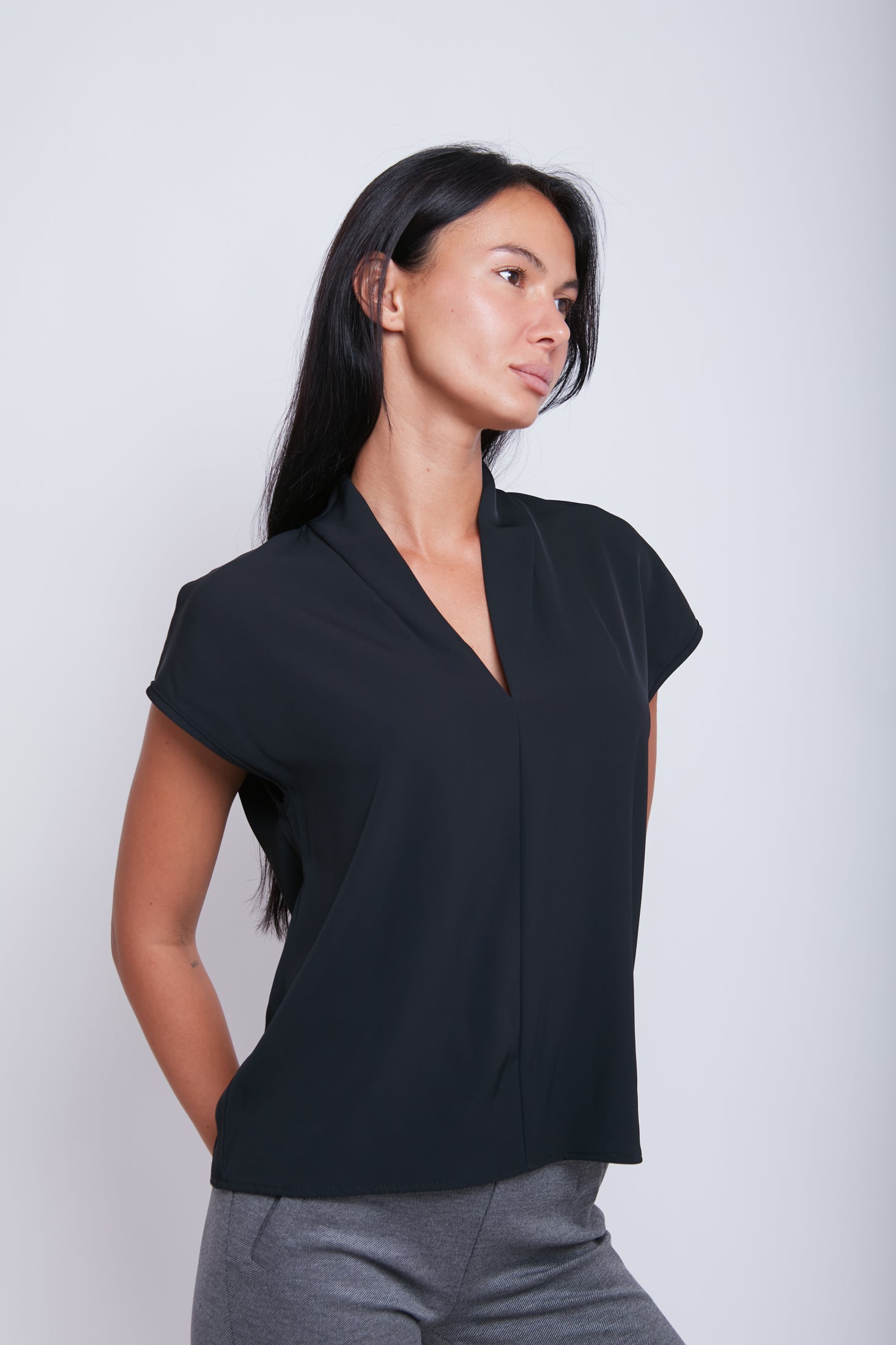 MAGLIA SMANICATA