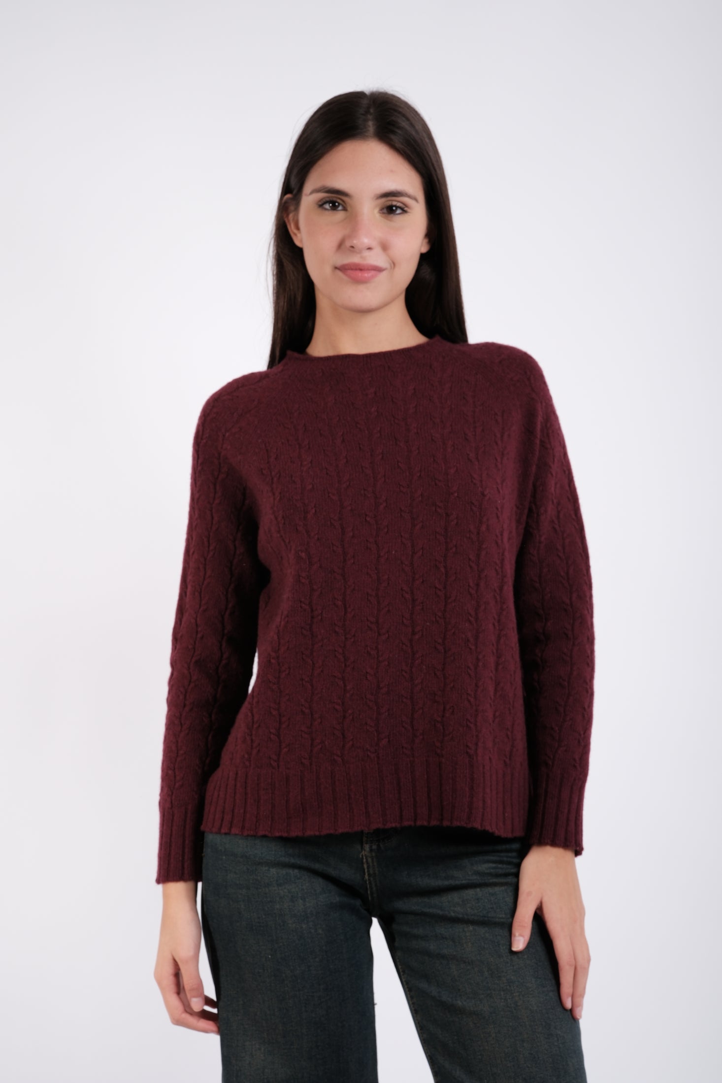MAGLIA RICAMATA
