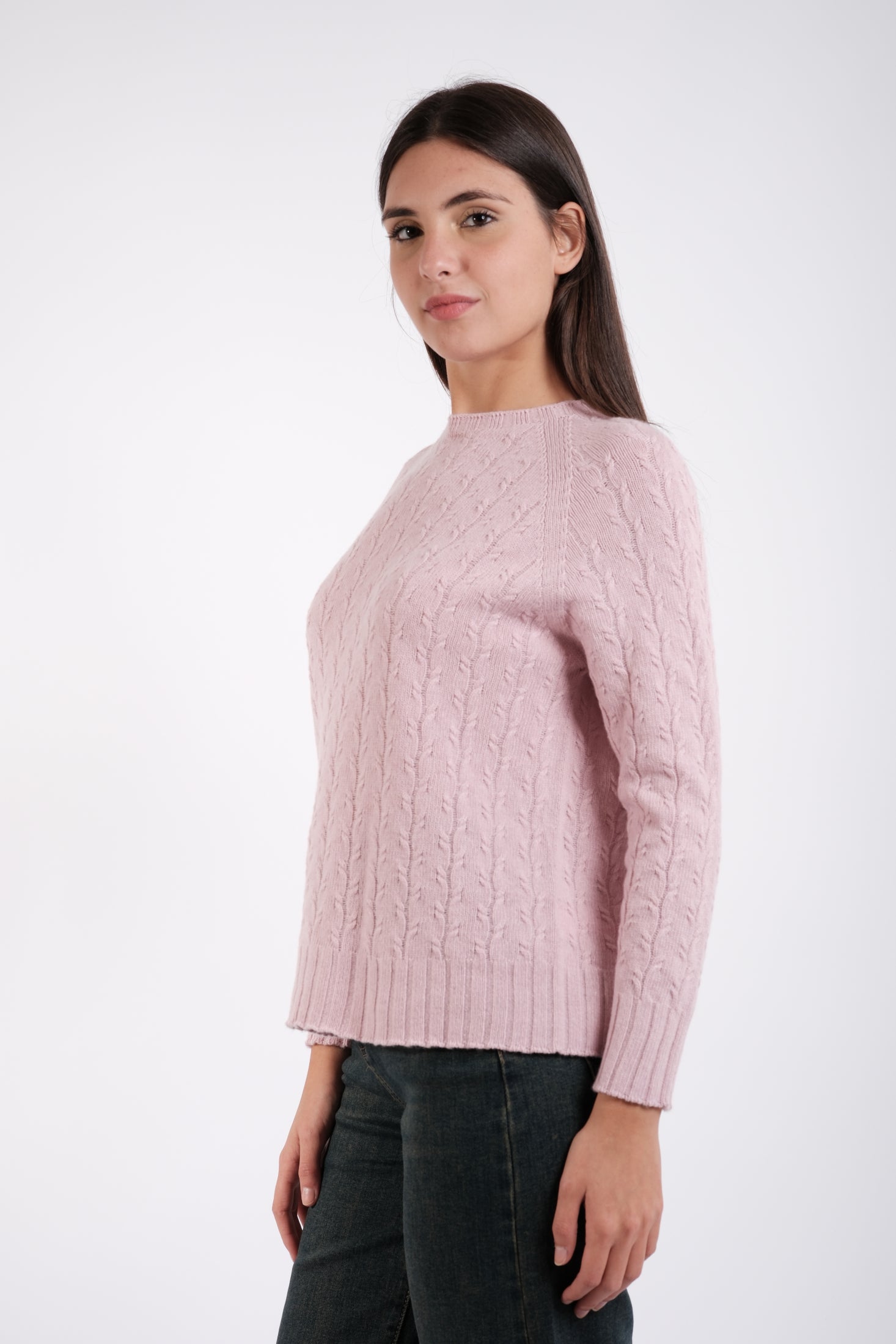 MAGLIA RICAMATA