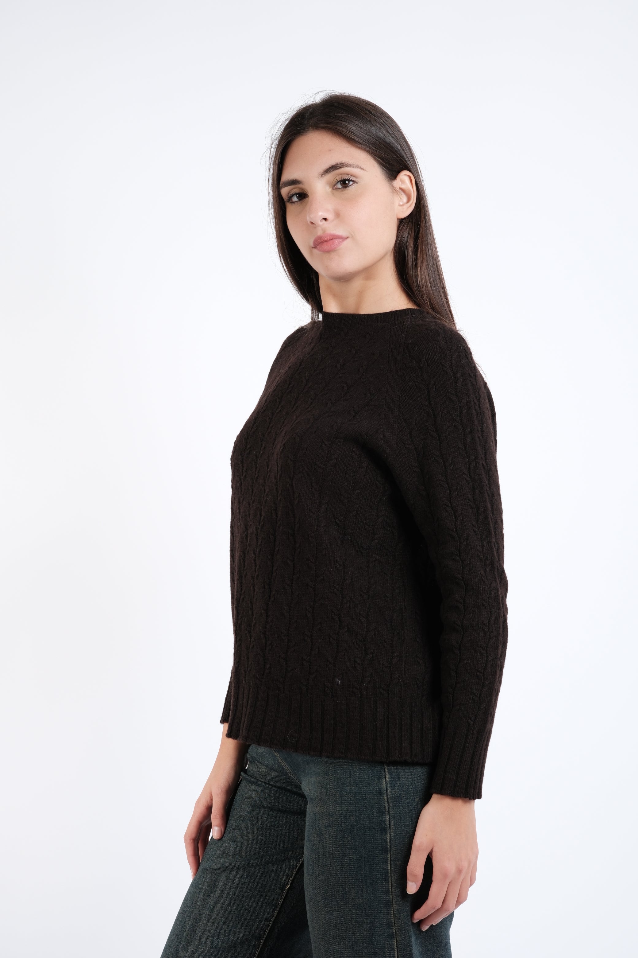 MAGLIA RICAMATA