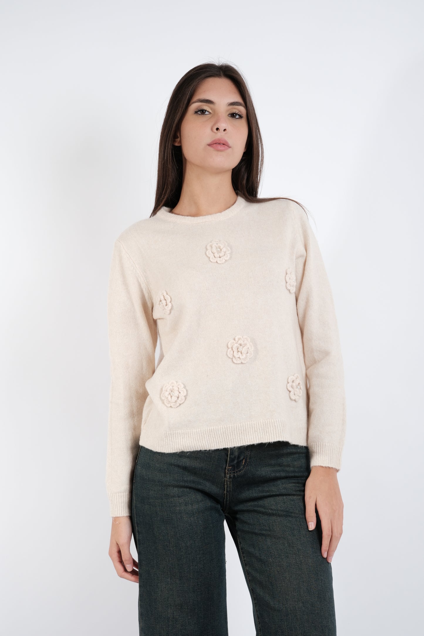 MAGLIA FIORI RICAMATI