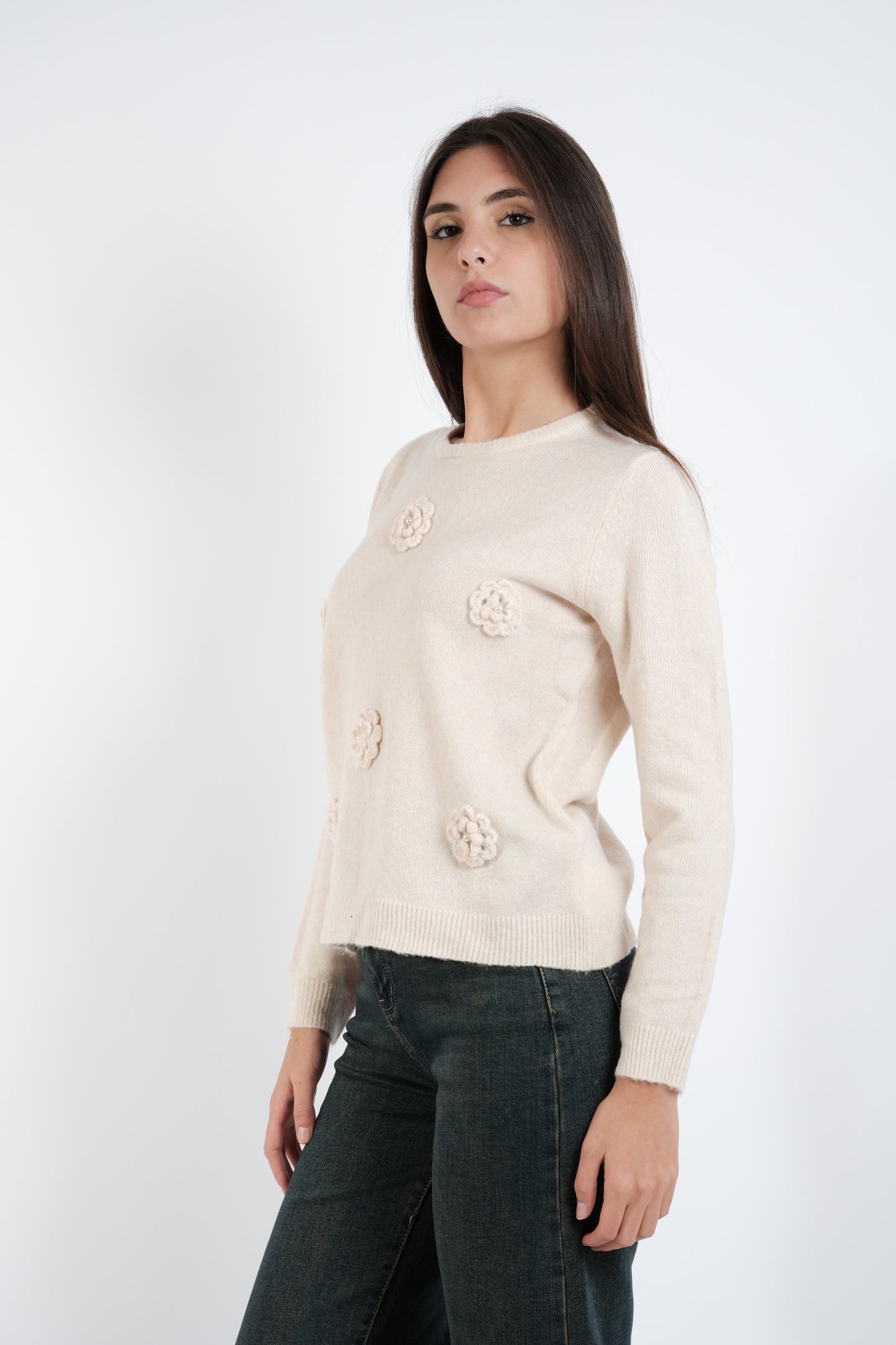 MAGLIA FIORI RICAMATI