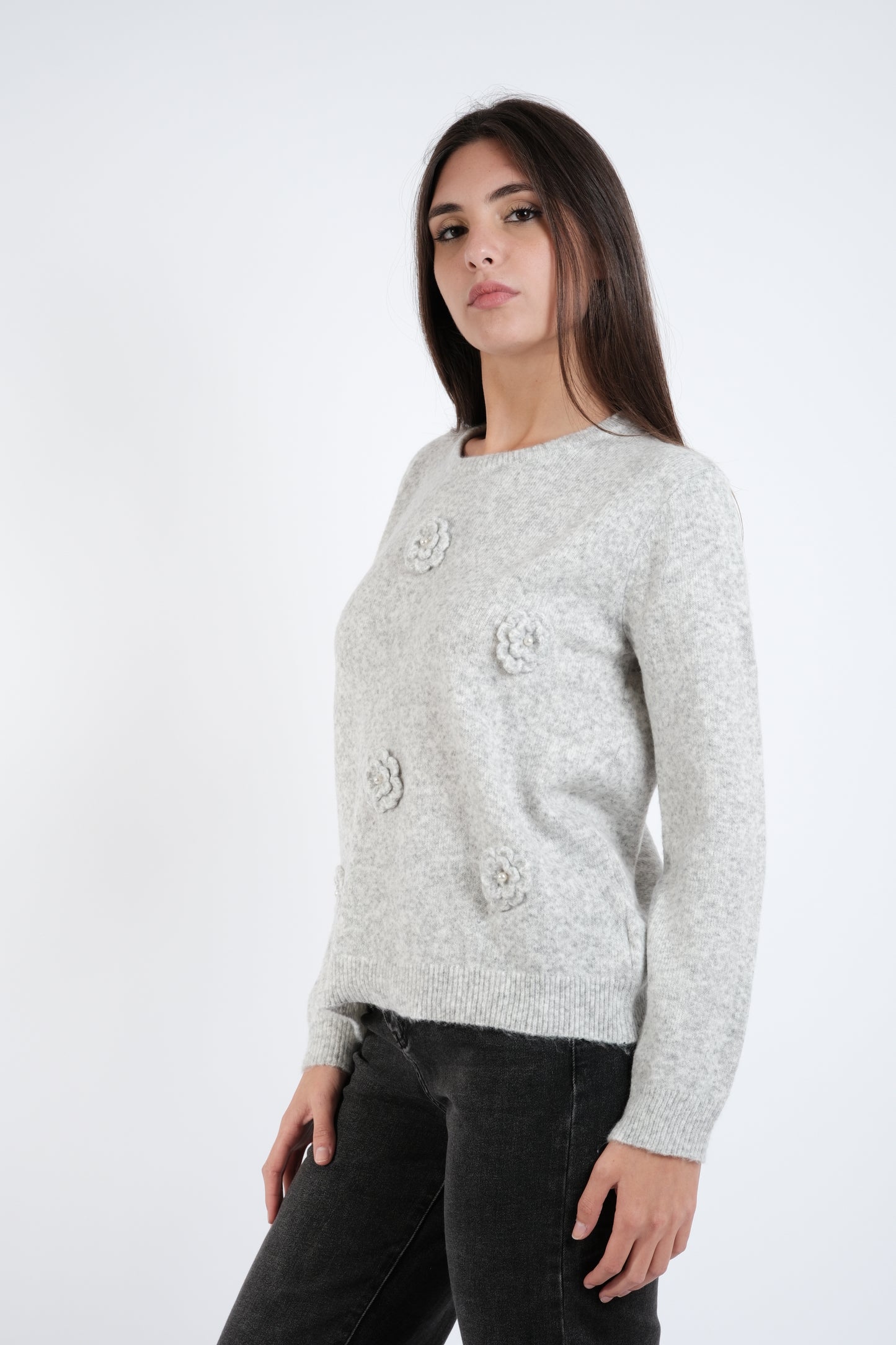 MAGLIA FIORI RICAMATI