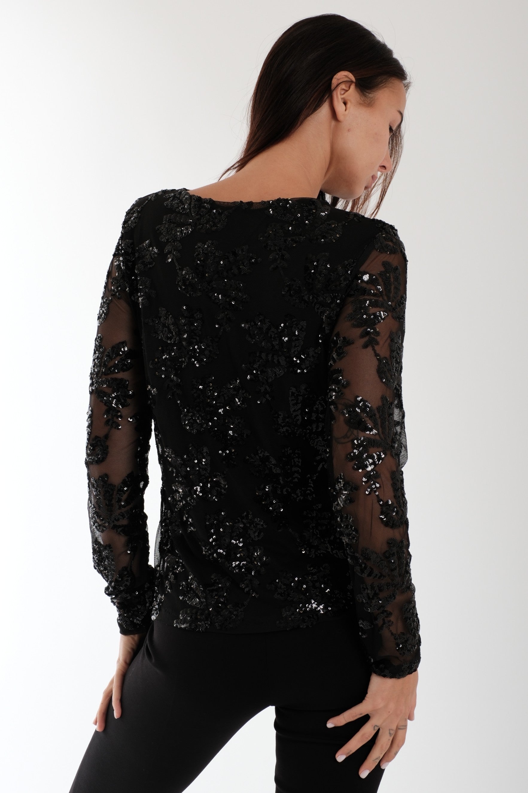 BLUSA VELATA CON PAILLETTES|Colore:Nero
